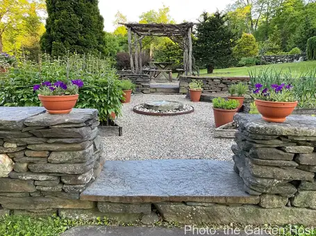 Digging Deeper: Dry Stone Walling in the Garden
